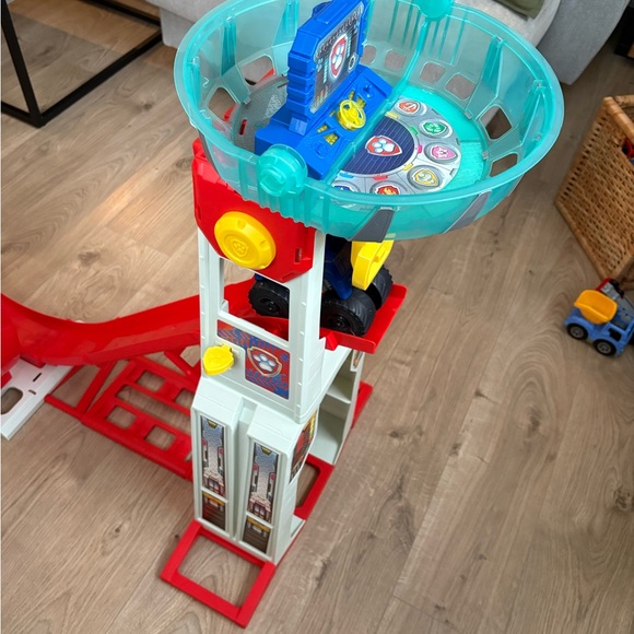 Paw Patrol Red and Blue Rescue Tower Track - Picture 6 of 6